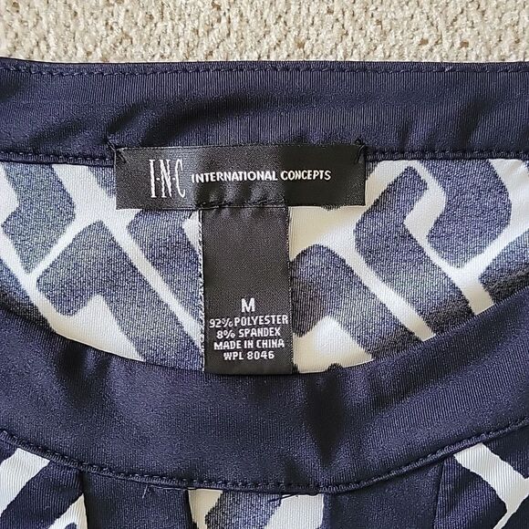 INC International Concepts Navy and White Geo Long Sleeve Stretch Dress - Medium - Picture 4 of 16